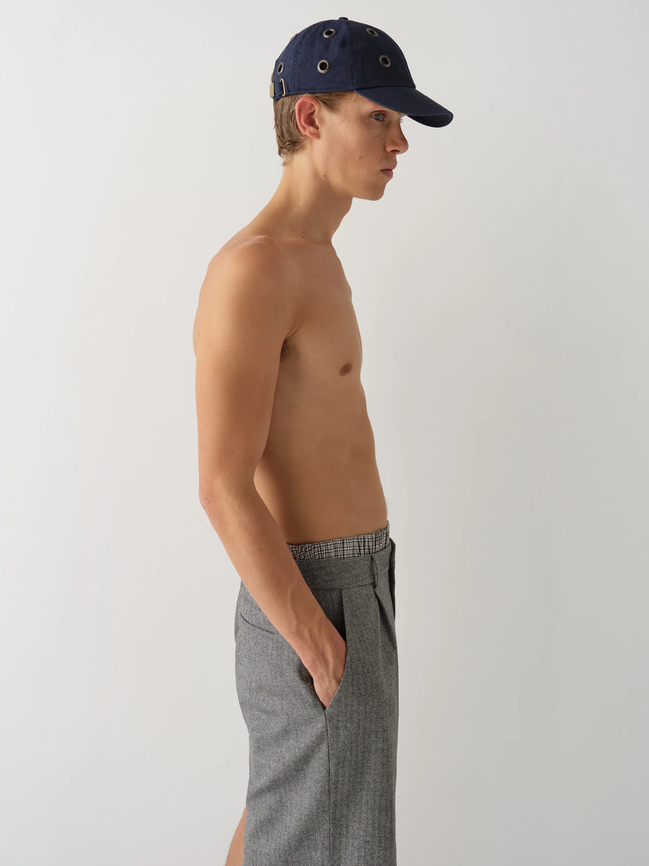 Eyelets Cap - Image 7