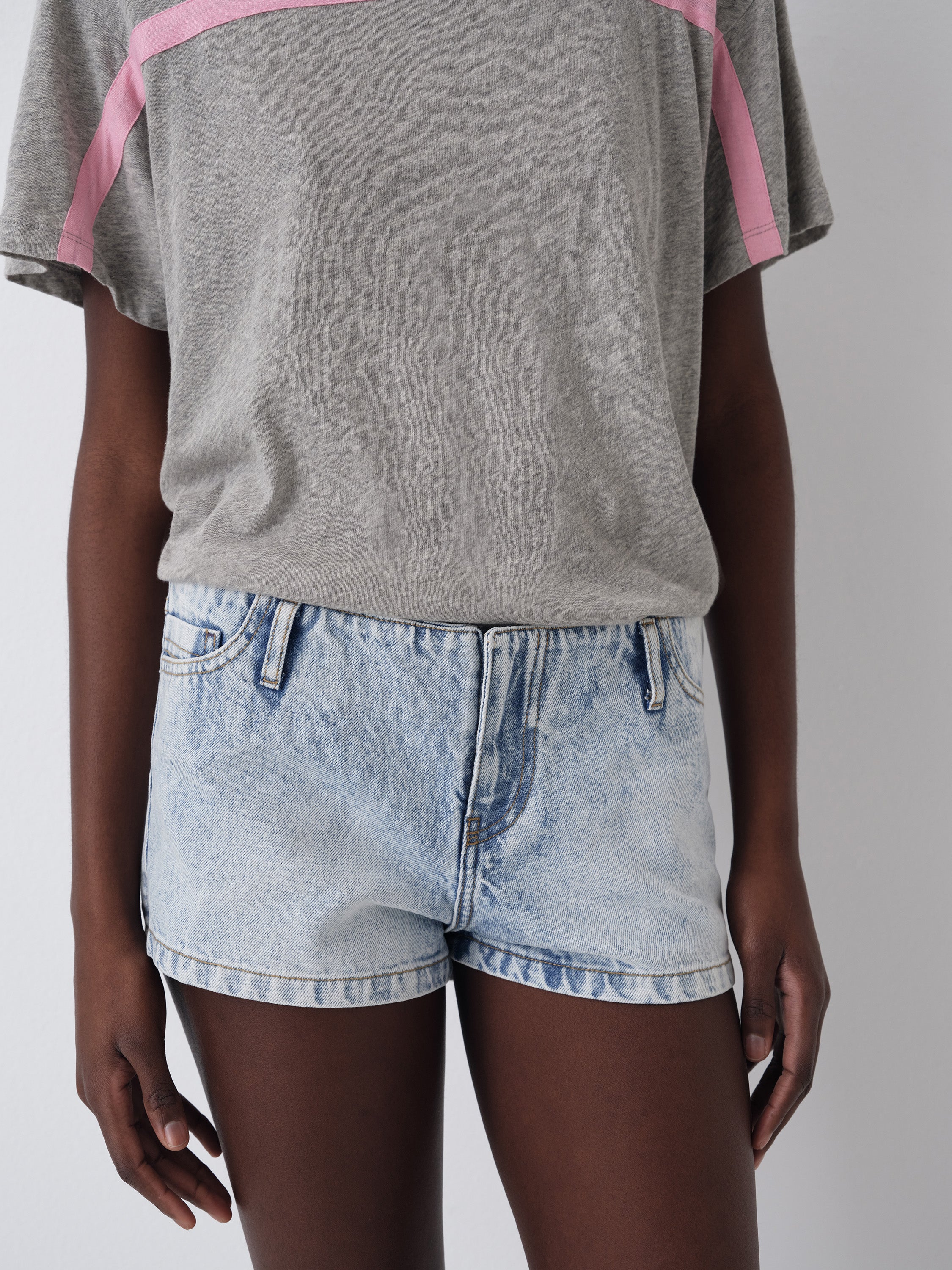 Flor Shorts - Image 3