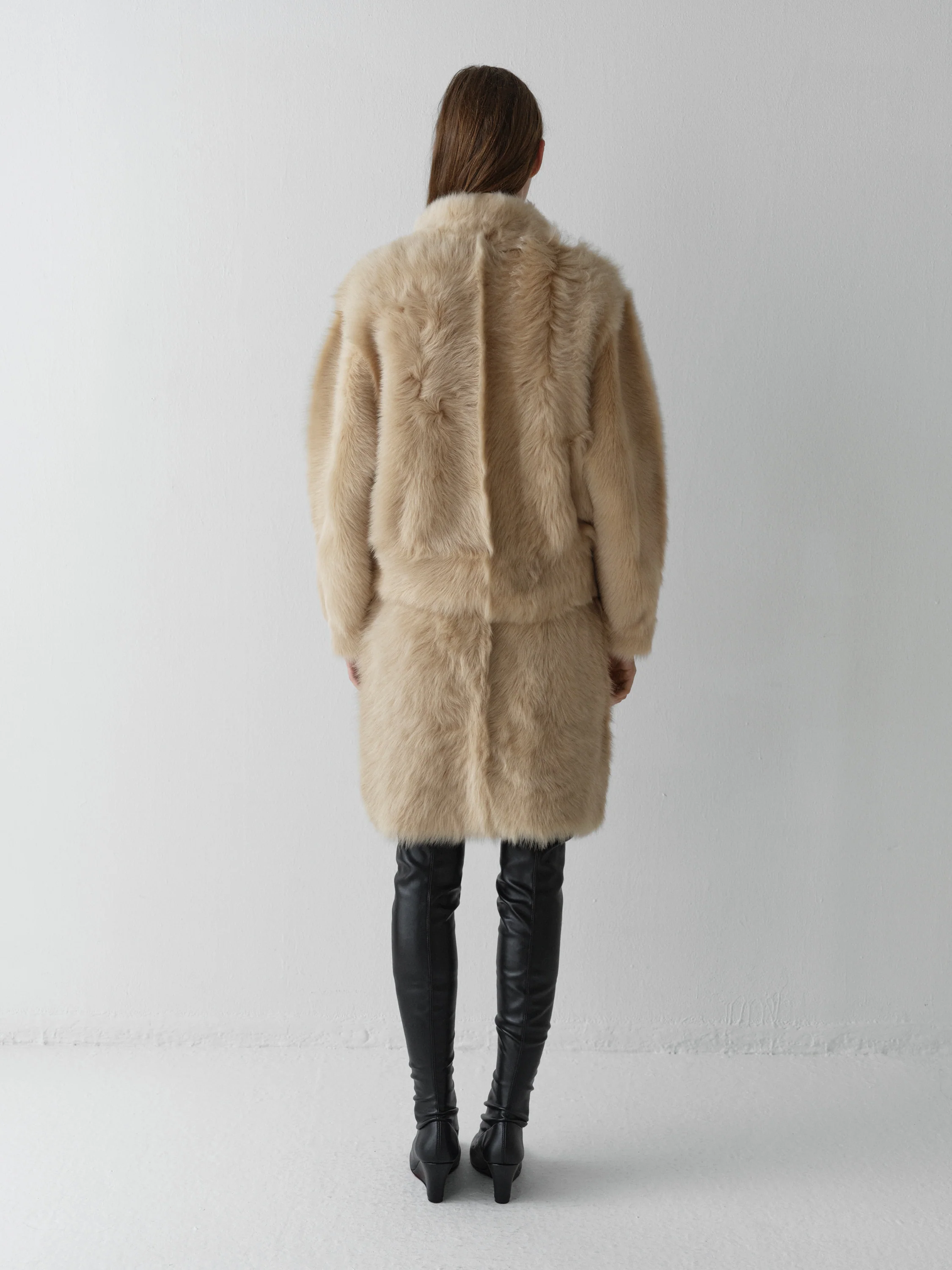 Fur Jacket - Image 5