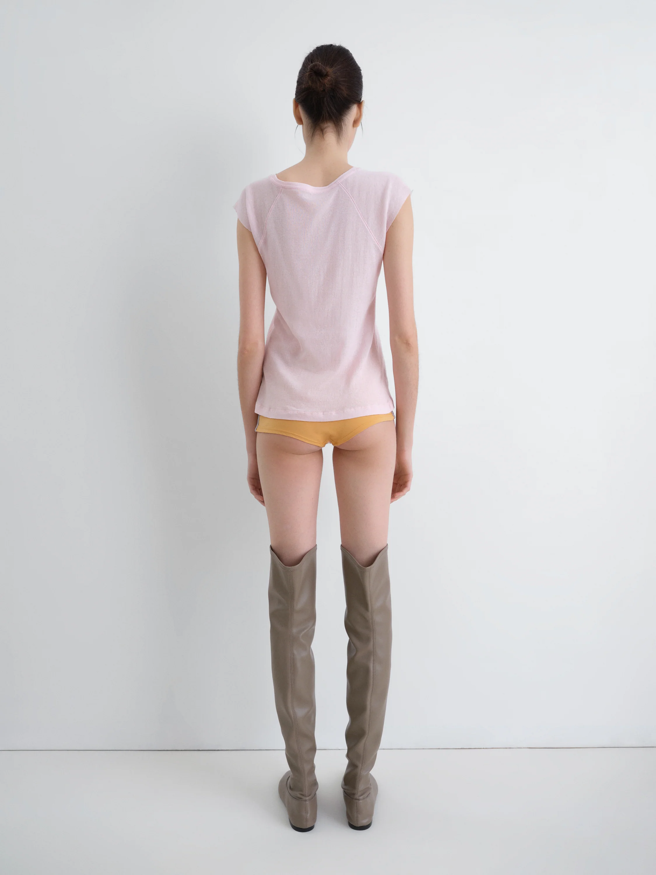 Hot Shorts - Image 6