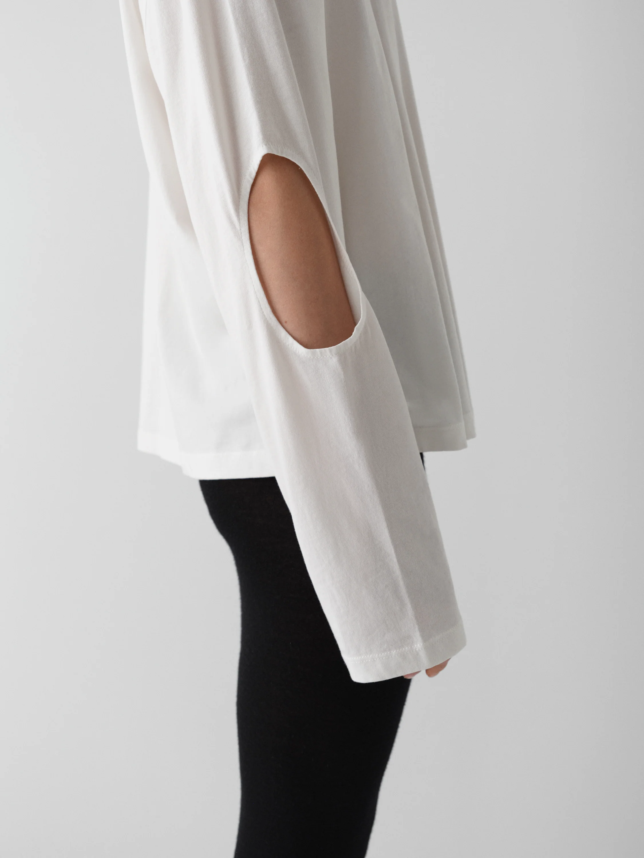 Julian T-Shirt - Image 3
