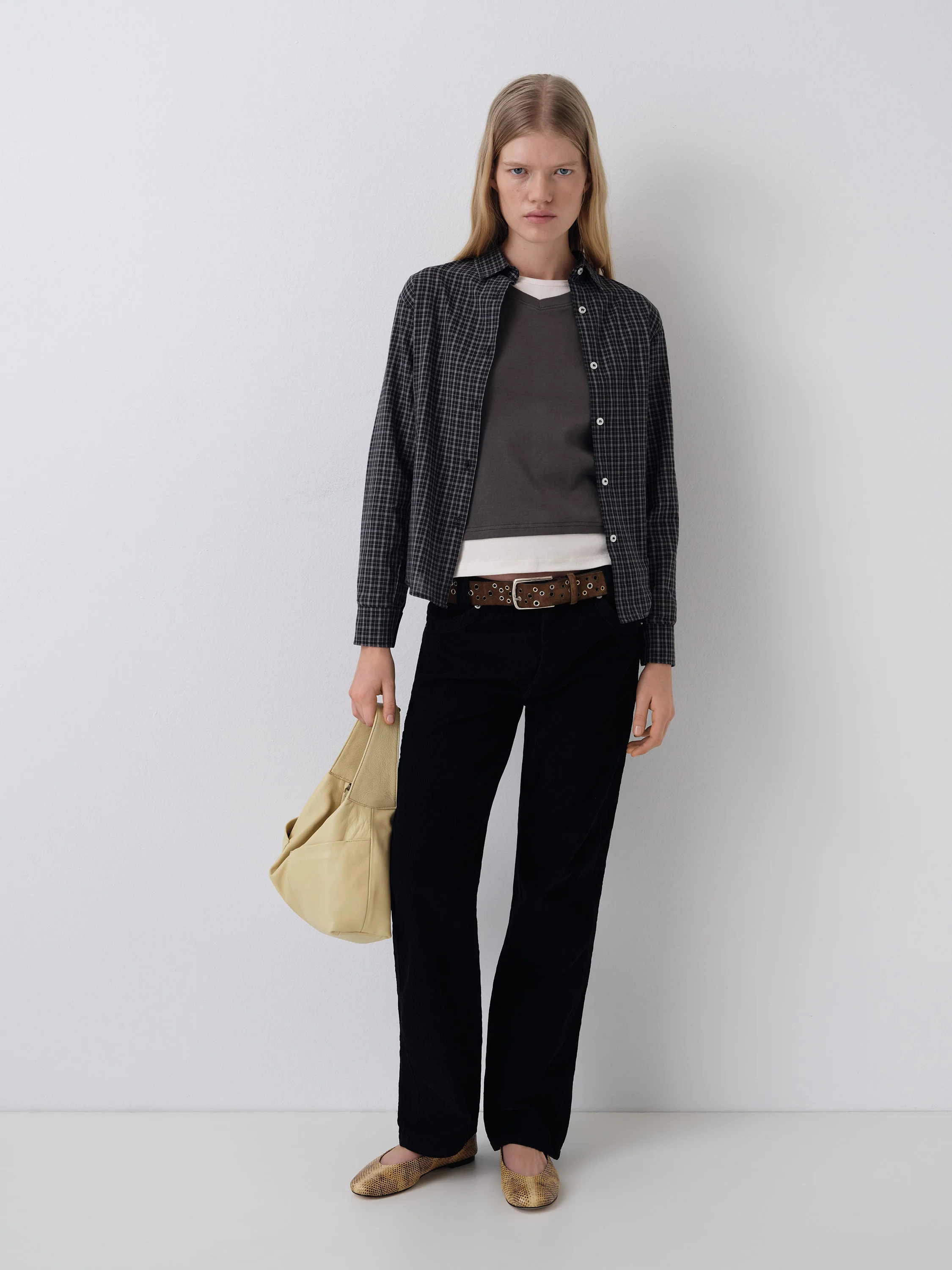 Laura Shirt - Image 8