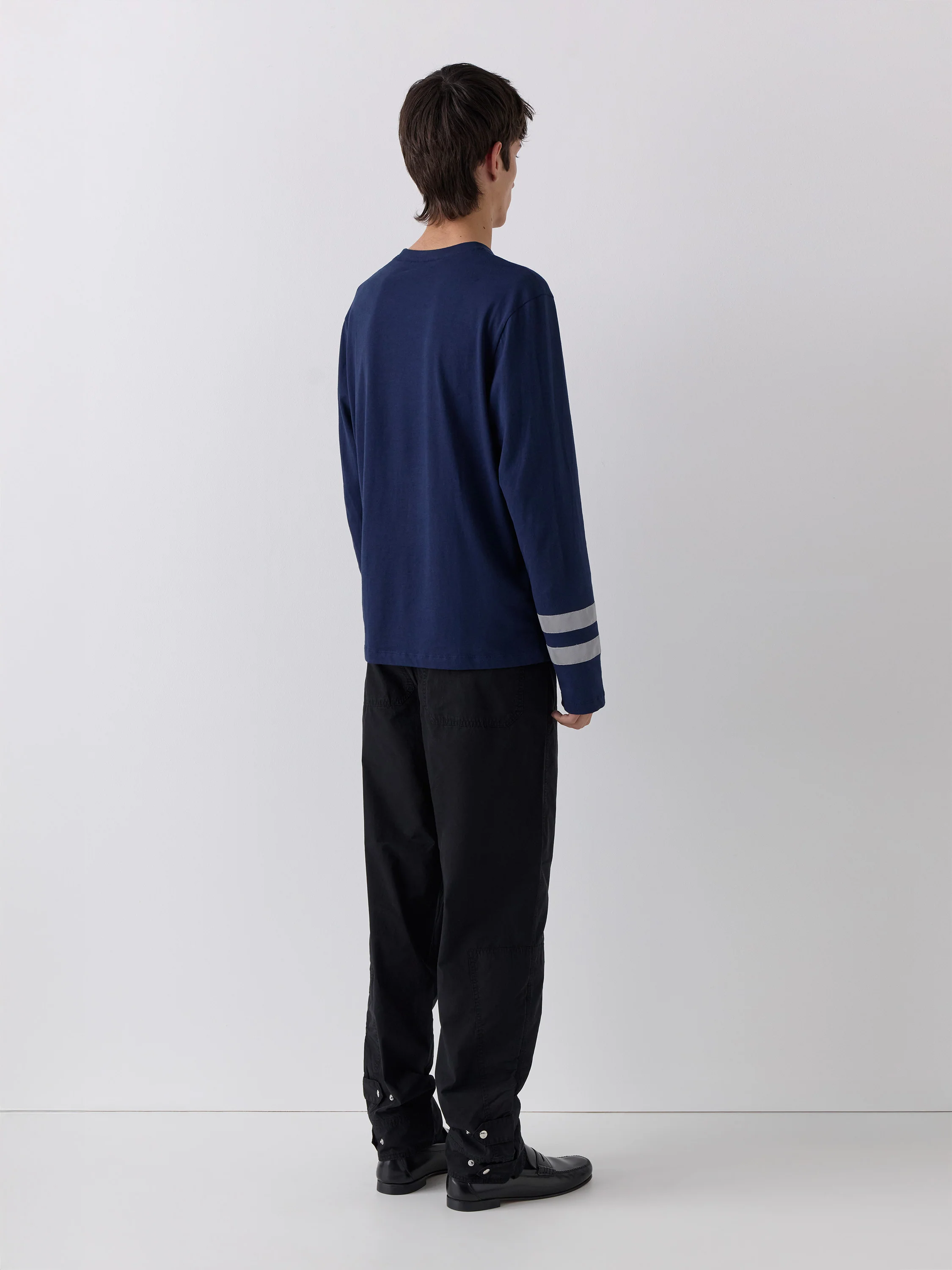 Look 4 - Image 2